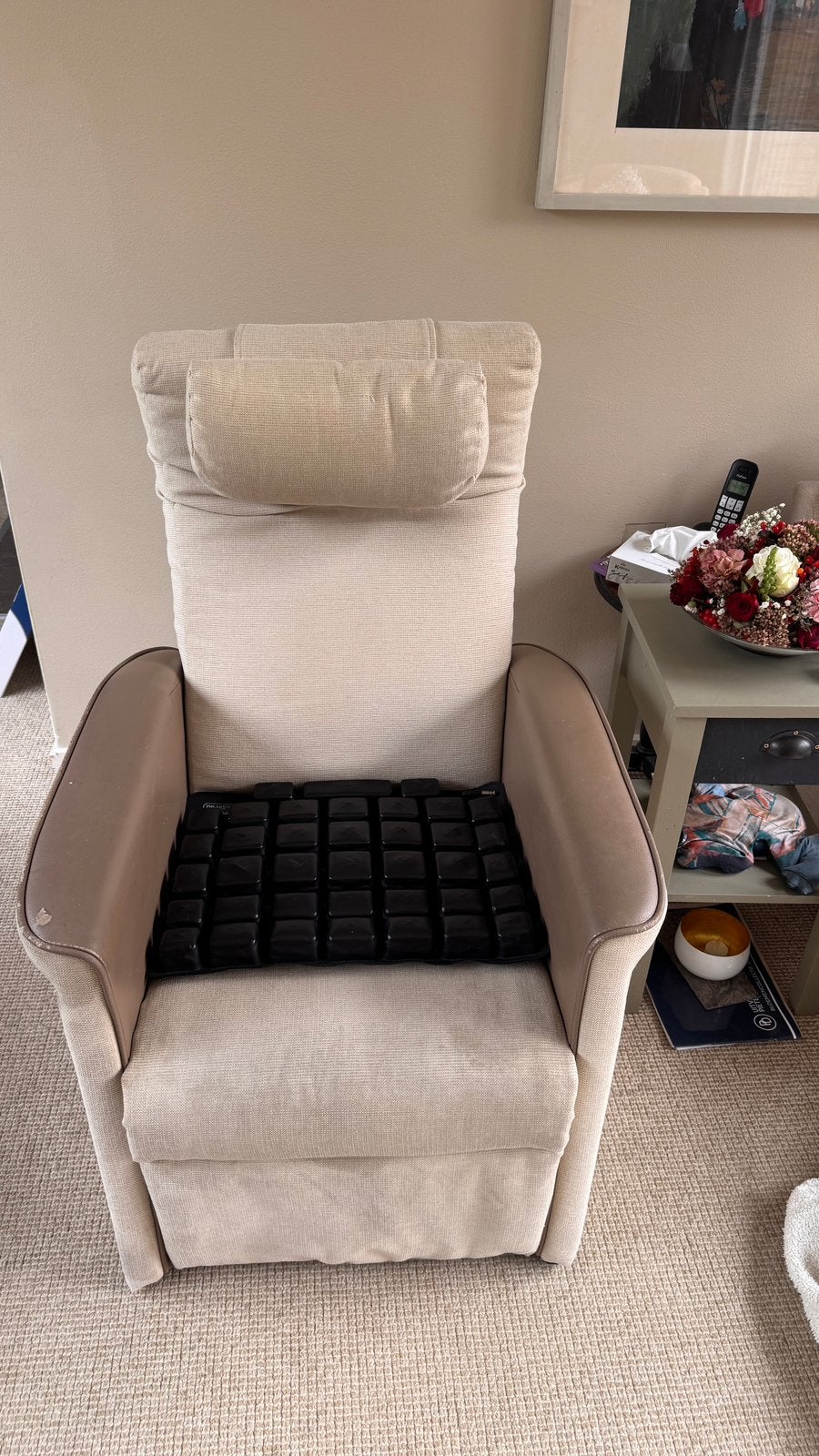 Easy Sit elektrische sta-op stoel  + Air Wave Cushion, Gebruikt, 75 tot 100 cm, Ophalen of Verzenden, Stof