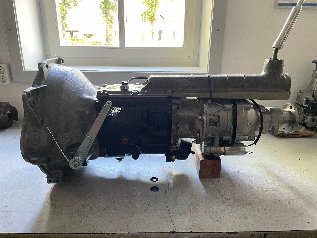 Volvo M410 gereviseerde overdrive versnellingsbak, Ophalen, Gereviseerd, Volvo