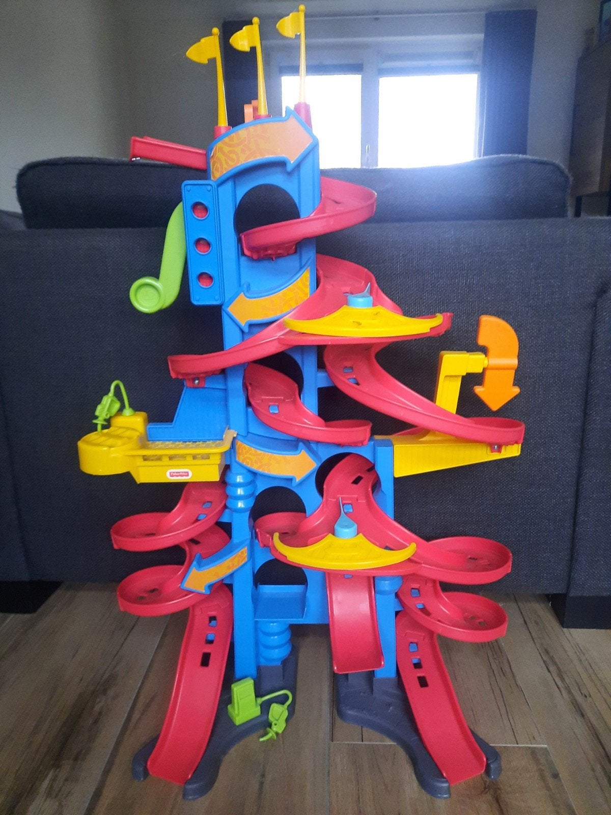 Grote kleurrijke racebaan voor urenlang speelplezier, Kinderen en Baby's, Speelgoed | Racebanen, Zelf te bouwen, Handmatig, Ophalen