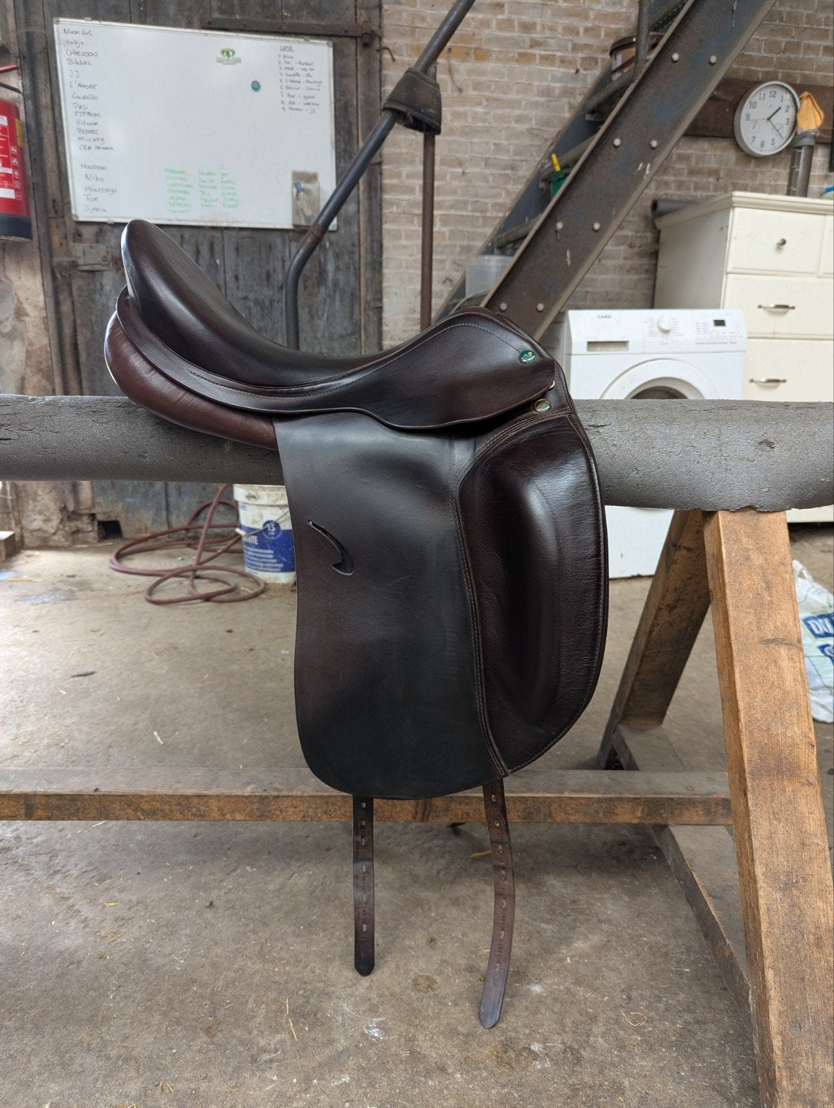 Prestige Roma Dressage. 17 inch boommaat 33, bruin., Dieren en Toebehoren, Dressuur, M (17 inch), Prestige, Ophalen of Verzenden
