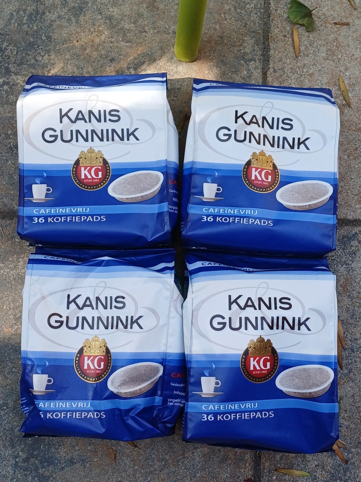 4 x zakken 36 stuks kanis gunnink koffie pads cafeïnevrij, Ophalen