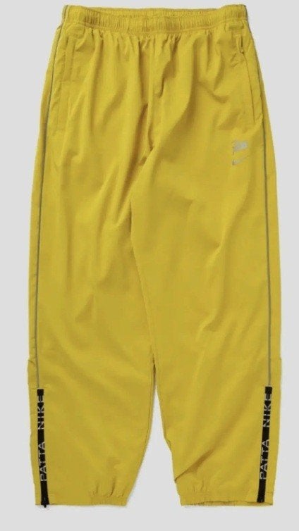 Nike  Patta  Running team pants track training L new, Maat 52/54 (L), Nike x patta, Verzenden, Geel