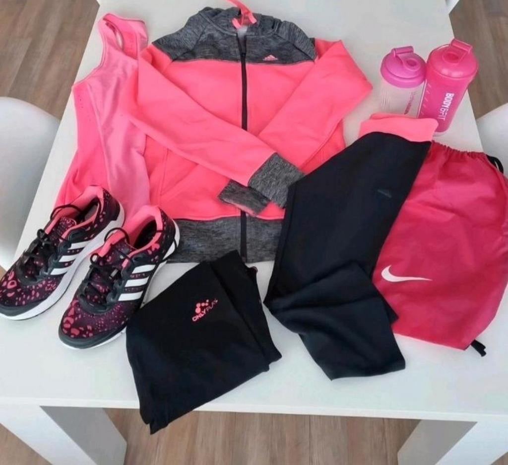 Sportkleding set dames maat xs, Nieuw, Ophalen of Verzenden, Fitness of Aerobics, Roze