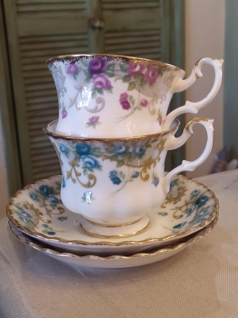 Vintage Royal Albert mooie kop en schotels set, Ophalen of Verzenden