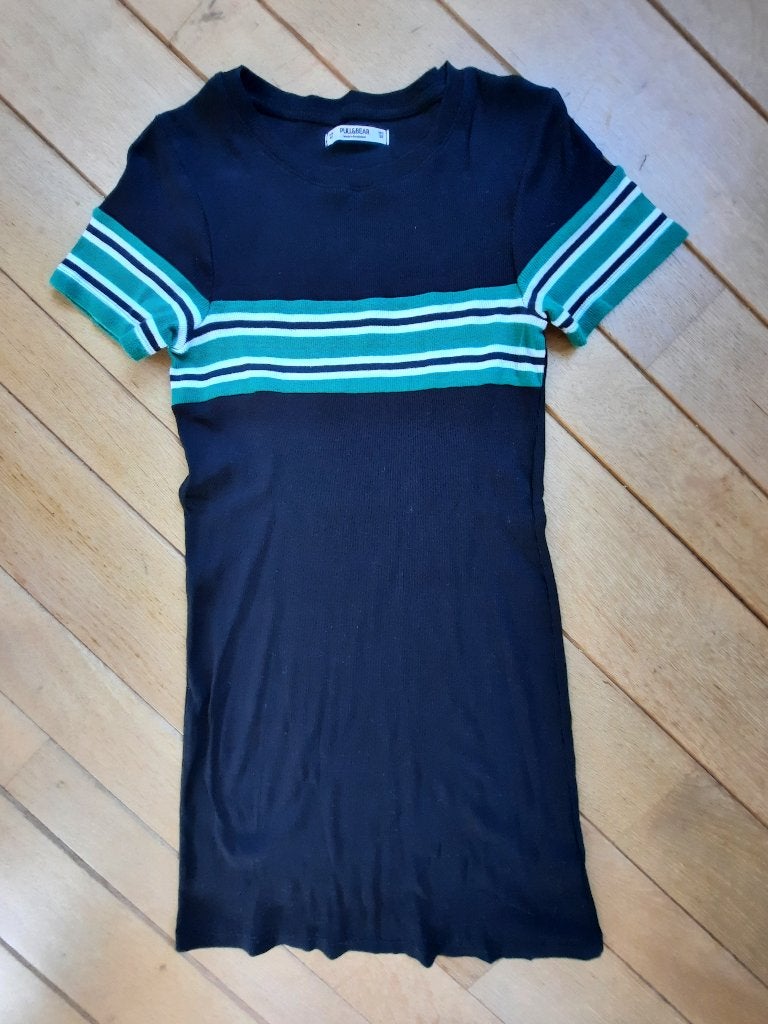 Pull & Bear jurk lang shirt zwart maat M - zgan -, Kleding | Dames, Maat 38/40 (M), Zwart, Ophalen of Verzenden, Zo goed als nieuw