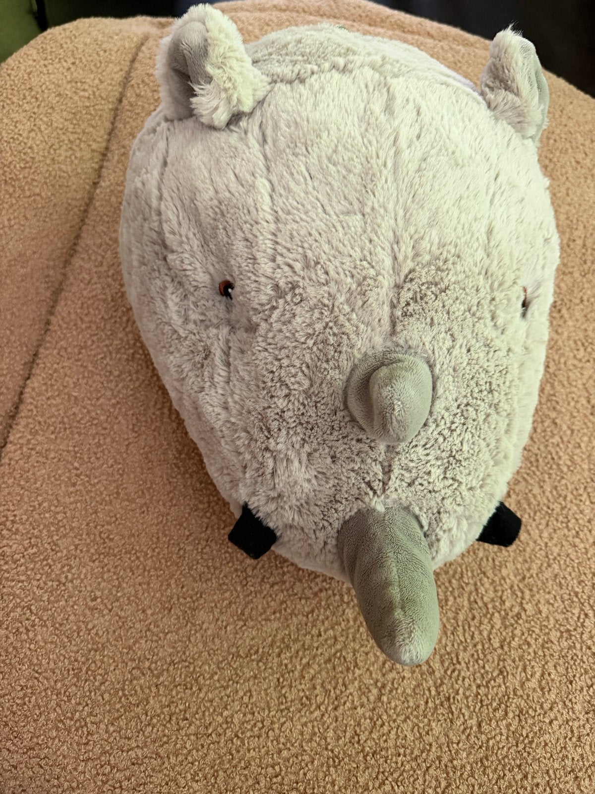 Leuk neushoorn dierenhoofd voor op kinderkamer, Ophalen of Verzenden, Gebruikt, Grijs, Overige typen