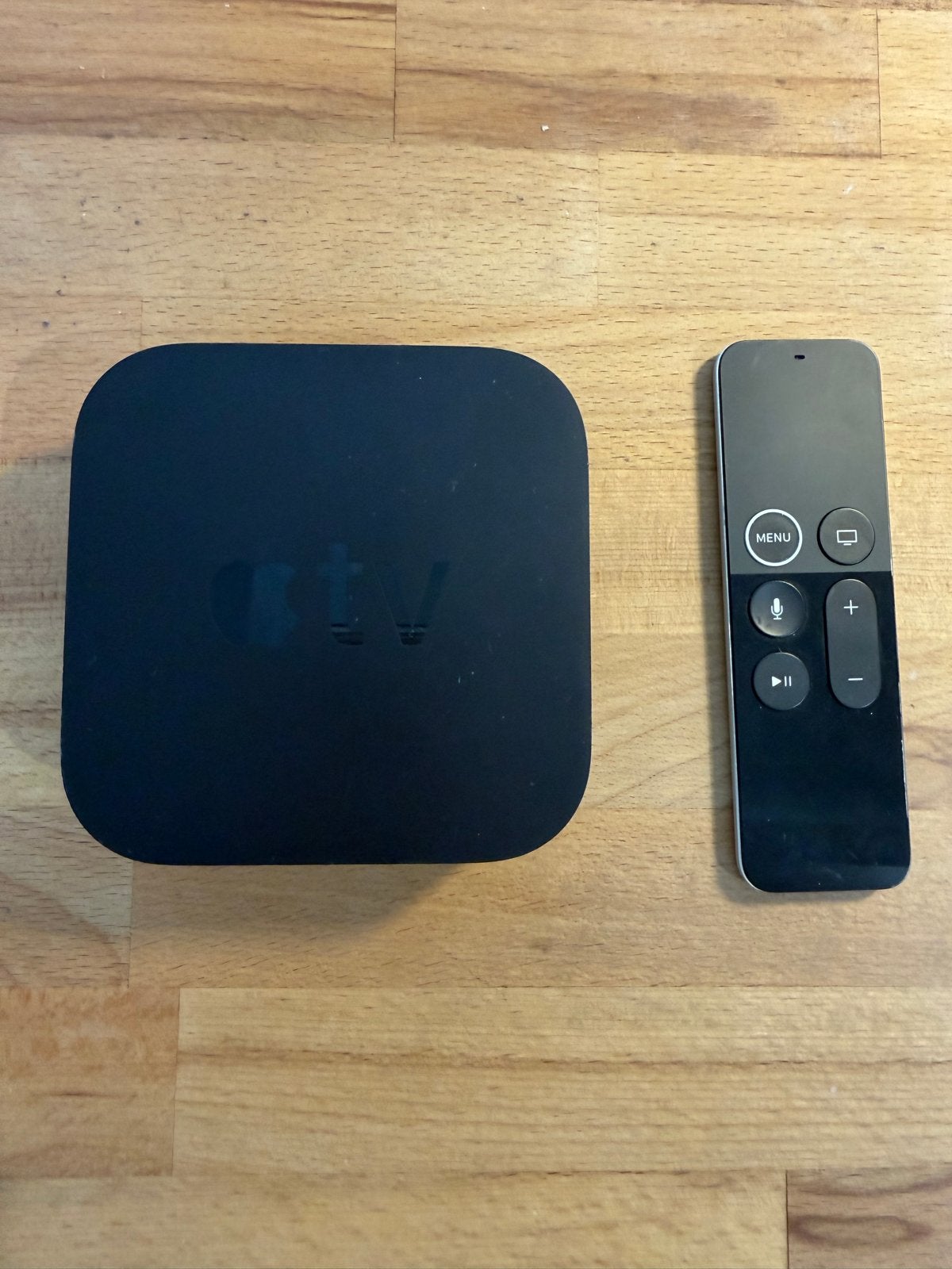 Apple TV 4K (1e generatie) met afstandsbediening, Ophalen, Zo goed als nieuw, HDMI, Minder dan 500 GB