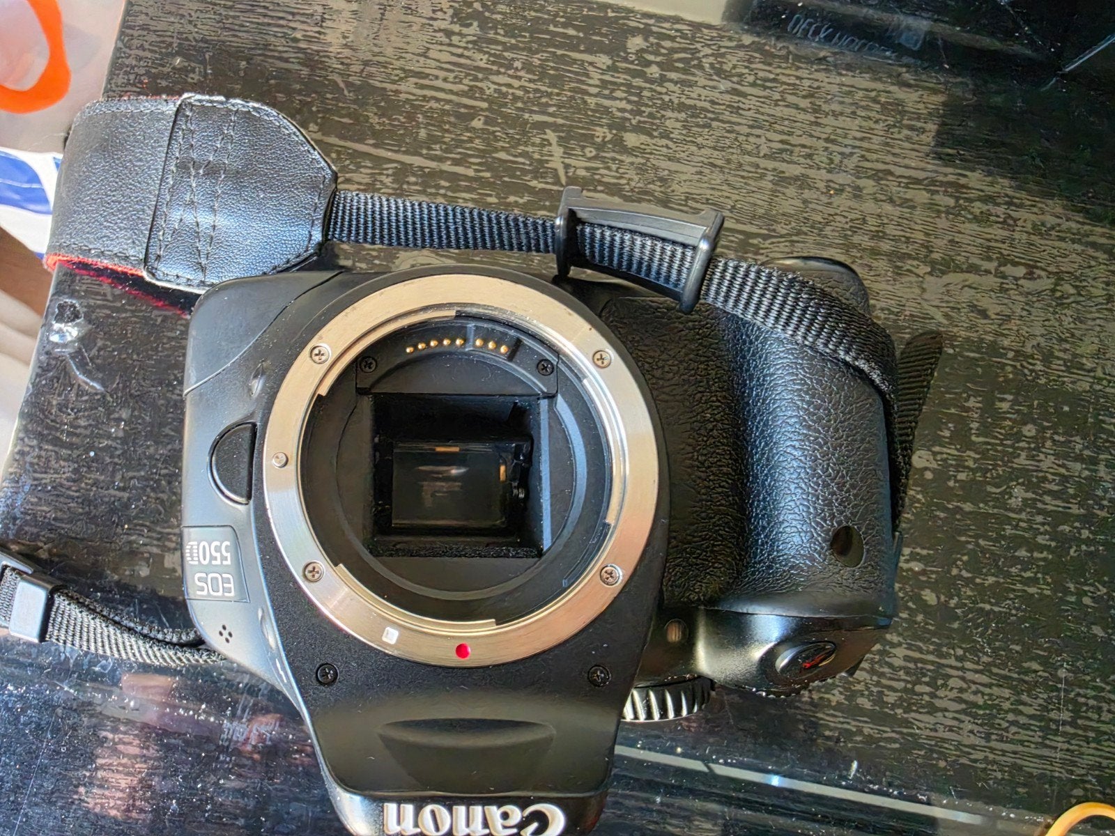 Canon EOS 550D spiegelreflexcamera - Gebruikt, Gebruikt, Spiegelreflex, Canon, Ophalen of Verzenden