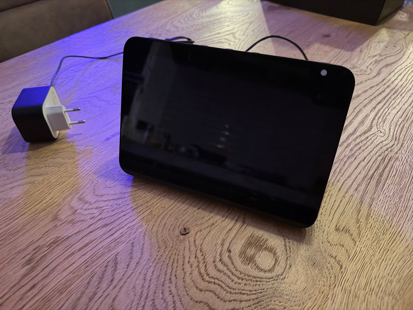 Amazon Echo Show 8 (met Home Assistant Kiosk Satellite), Gebruikt, 8 inch, Ophalen of Verzenden, Amazon