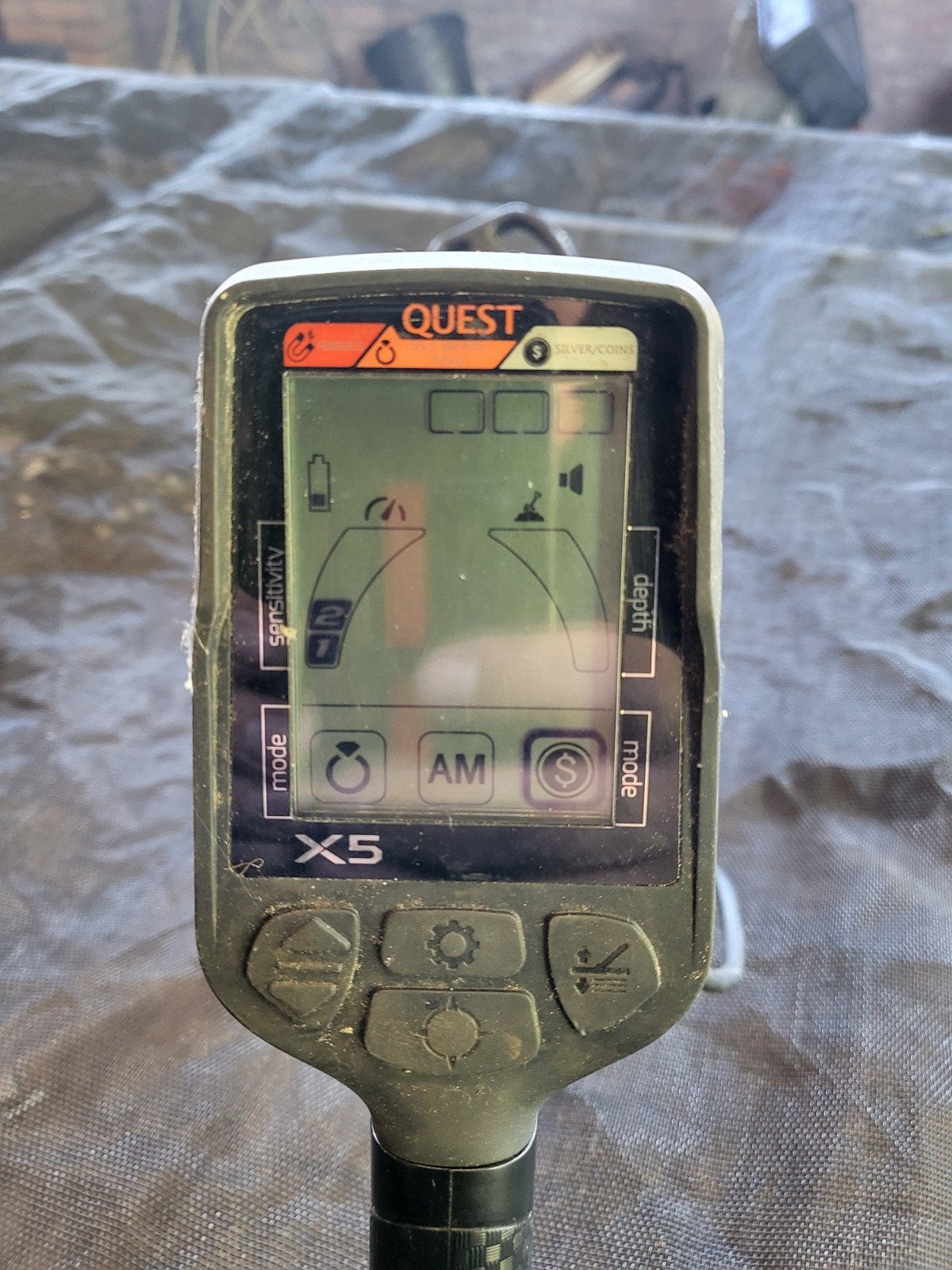 Quest X5 Metaaldetector met schep, Gebruikt, 30 cm of minder, Instelbare gevoeligheid, Ophalen