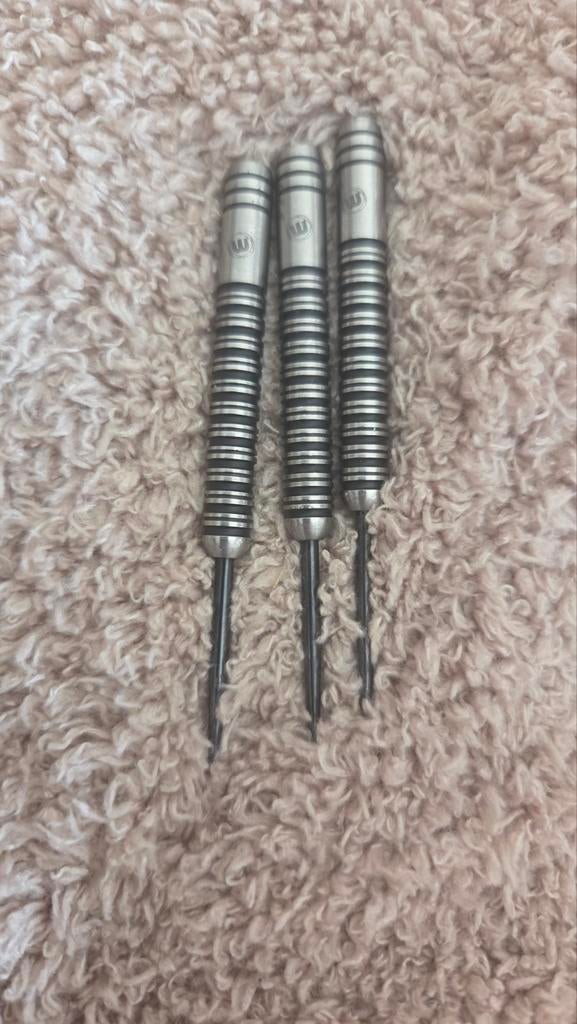 Wimau en Red Dragon Darts - 23 gram, Ophalen of Verzenden, Gebruikt, Pijlen