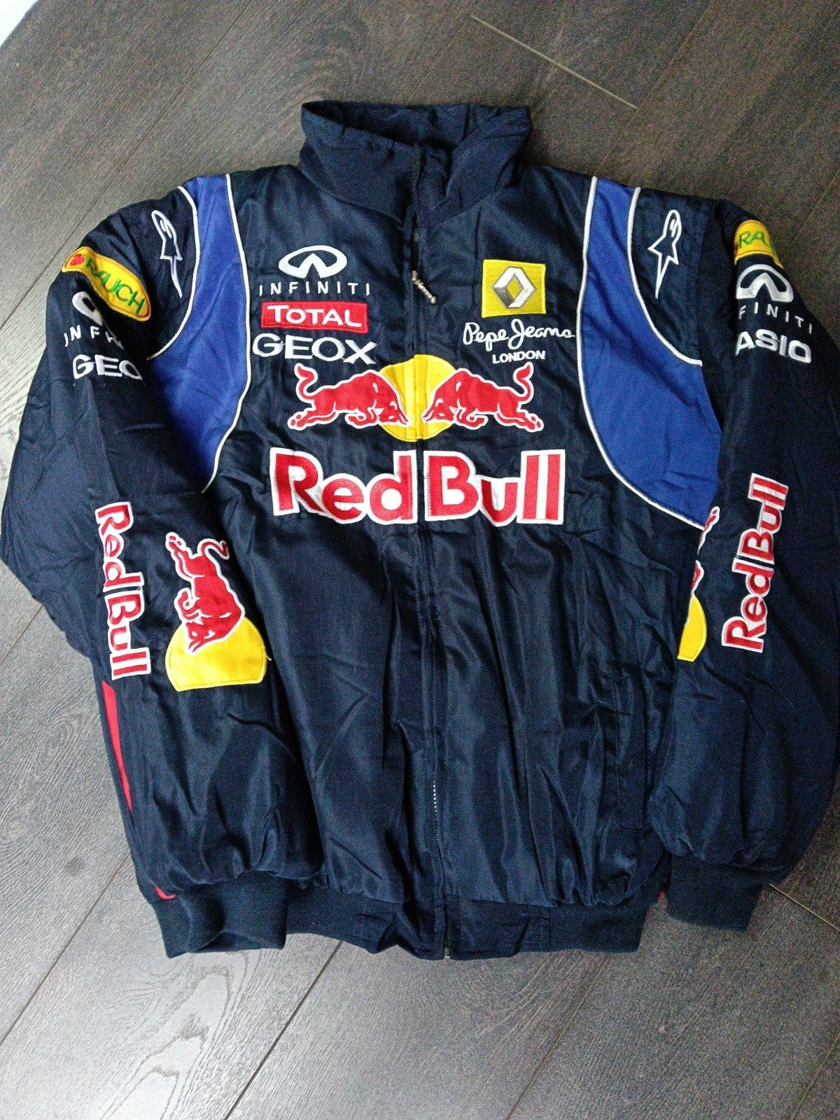 Red Bull Racing F1 Team Jas - Maat XXL (nieuw)., Maat 52/54 (L), Blauw, Ophalen of Verzenden, Gedragen