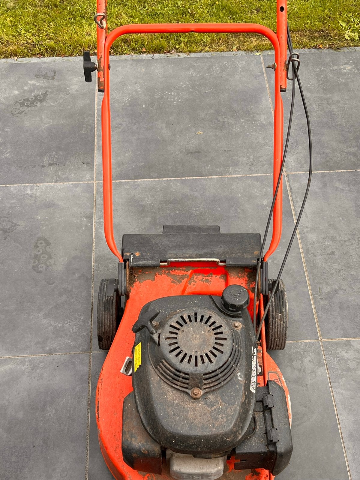 2 Grasmaaiers (Wolf Garten, Sabo) en Metabo Heggenschaar, Ophalen, Gebruikt, 40 t/m 49 cm, Benzine-grasmaaier