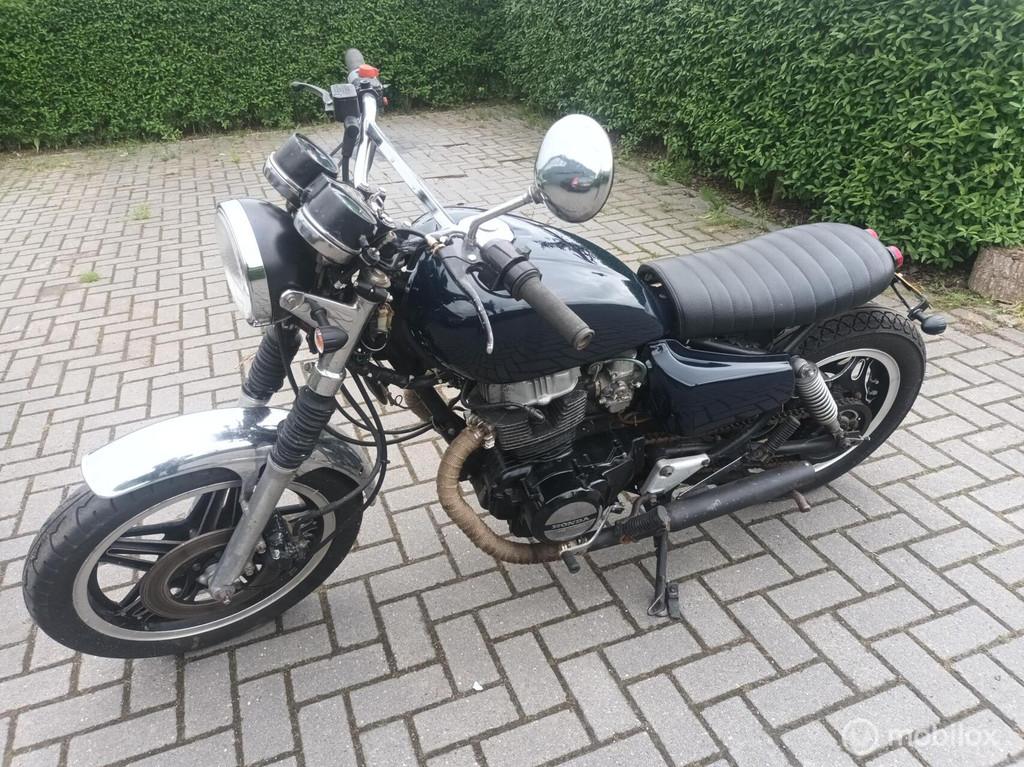 Nette Honda CB 400 Bobber 1984 Inruil Kan!, Motoren, Motoren | Honda, Chopper, 395 cc, Bedrijf, 12 t/m 35 kW