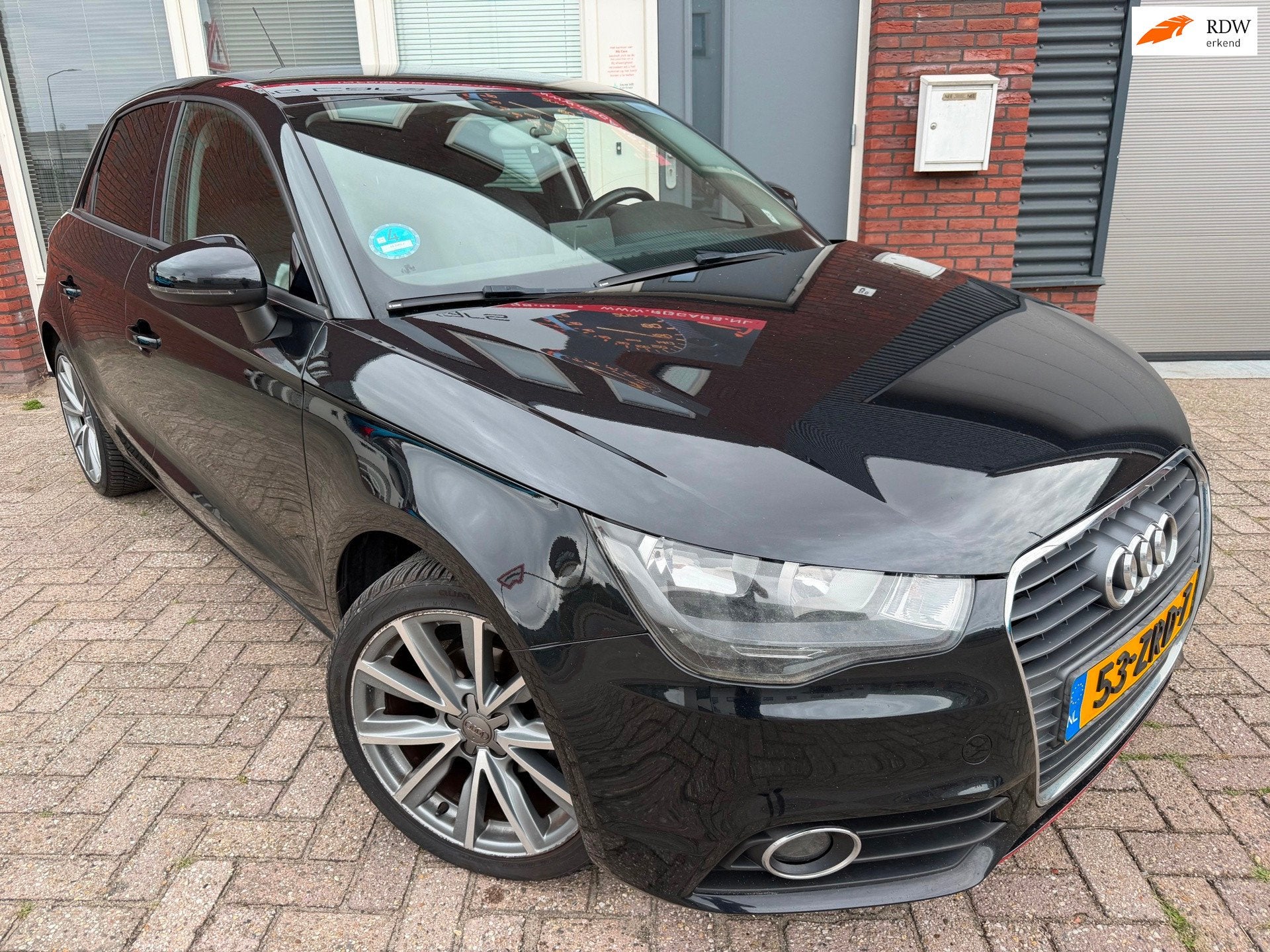 Audi A1 Sportback 1.2 TFSI Connect / Navi / Airco / Cruise /, Voorwielaandrijving, Euro 5, 4 cilinders, Met garantie (alle)