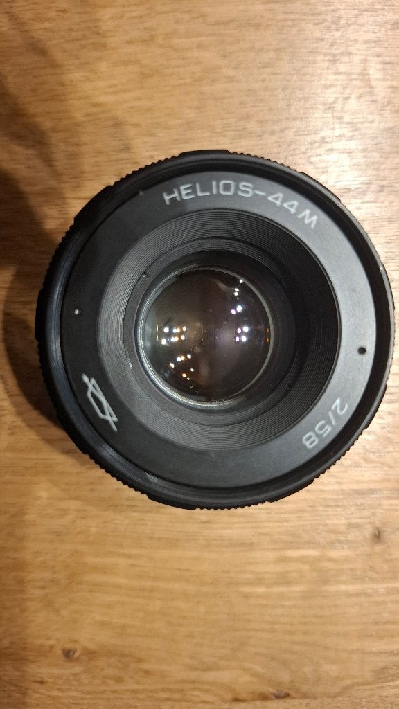Helios 44M 58 mm f2 KMZ mét ,2 zonnekappen en doppen, Verzenden, Zo goed als nieuw, Spiegelreflex, Overige Merken
