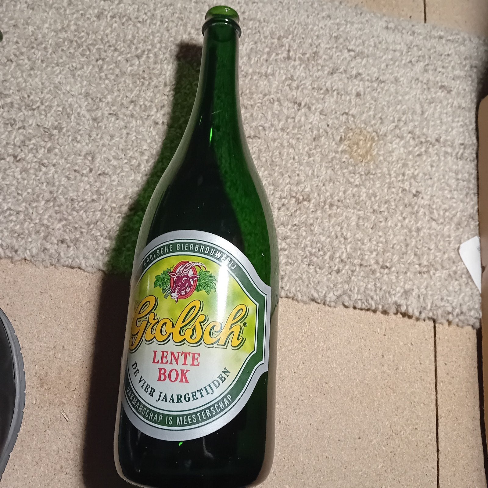 2 grote  flessen van Grolsch  leeg  Lentebok   Wintervorst, Ophalen of Verzenden, Flesje(s), Grolsch