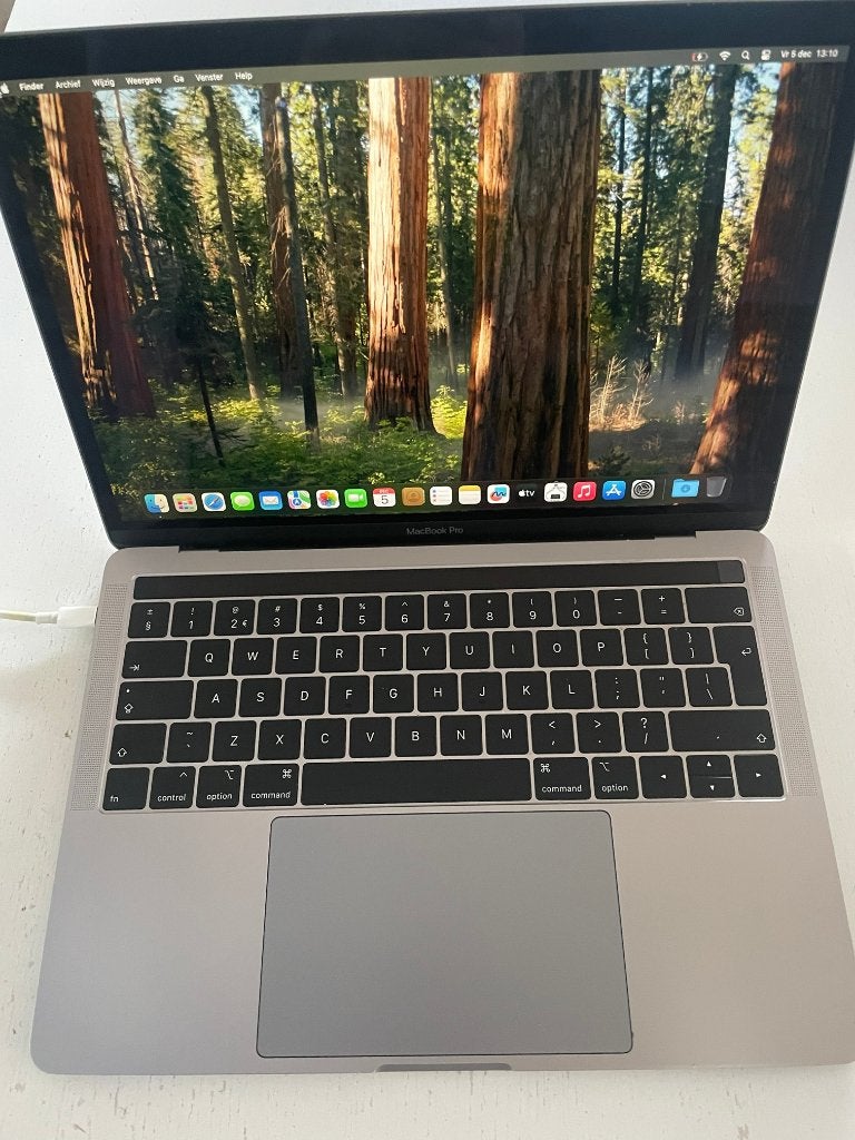 Macbook Pro A2159, 13 inch compleet met doos en toebehoren, MacBook Pro, 2 tot 3 Ghz, Qwerty, 8 GB