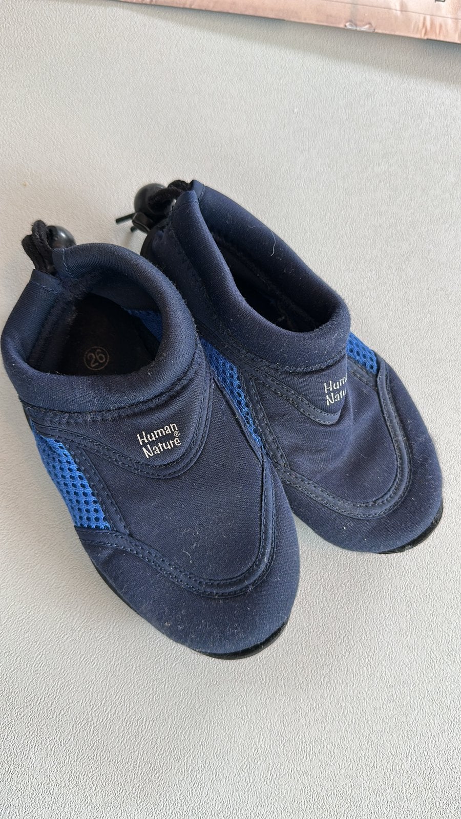Gratis ophalen - waterschoenen maat 26, Kinderen en Baby's, Kinderkleding | Kinder-zwemkleding, Ophalen, Zo goed als nieuw, Jongen of Meisje