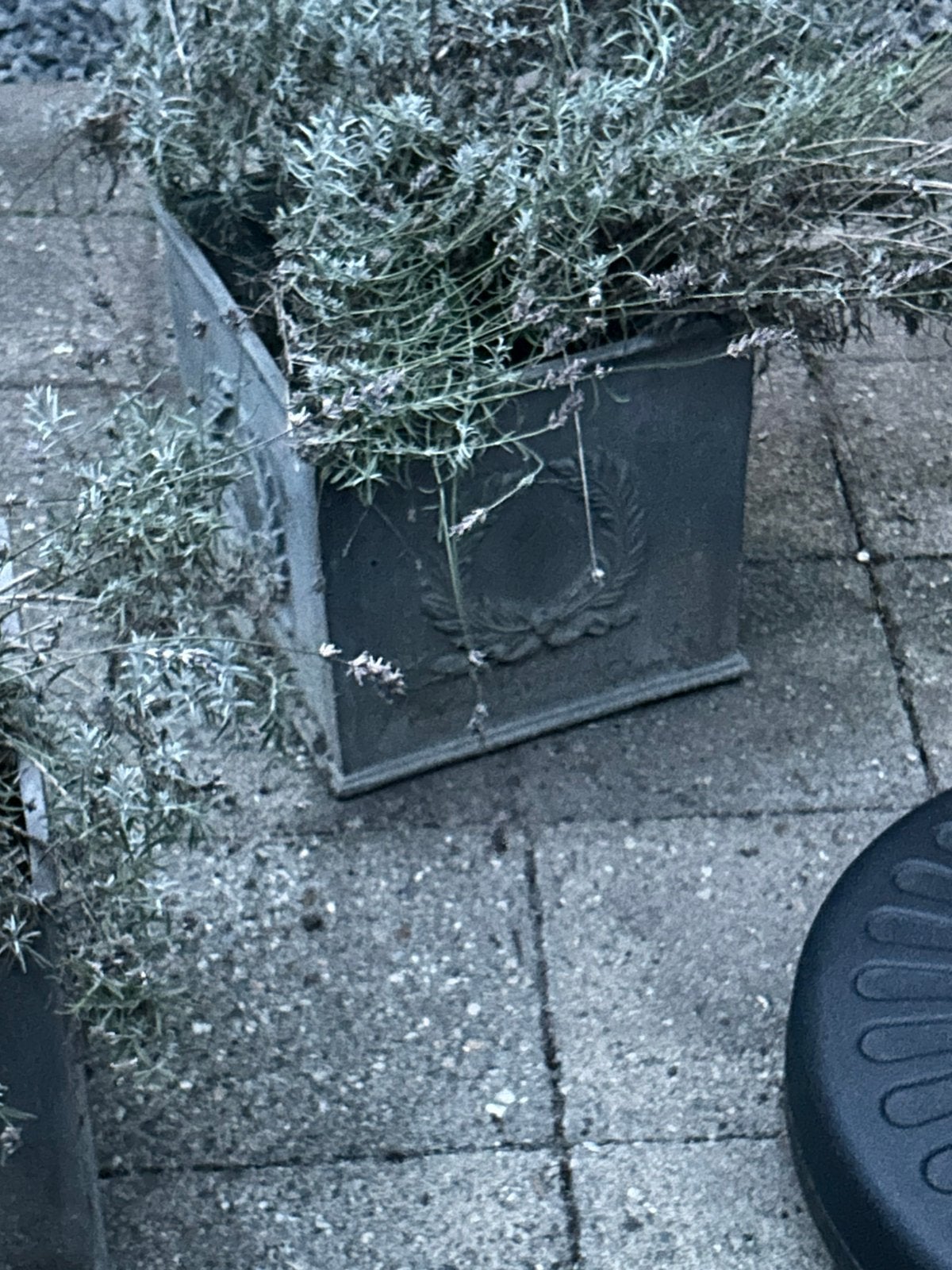Mooie gave gijze plantenbakken  2 sruks, Ophalen, Kunststof, Minder dan 30 cm, Rond
