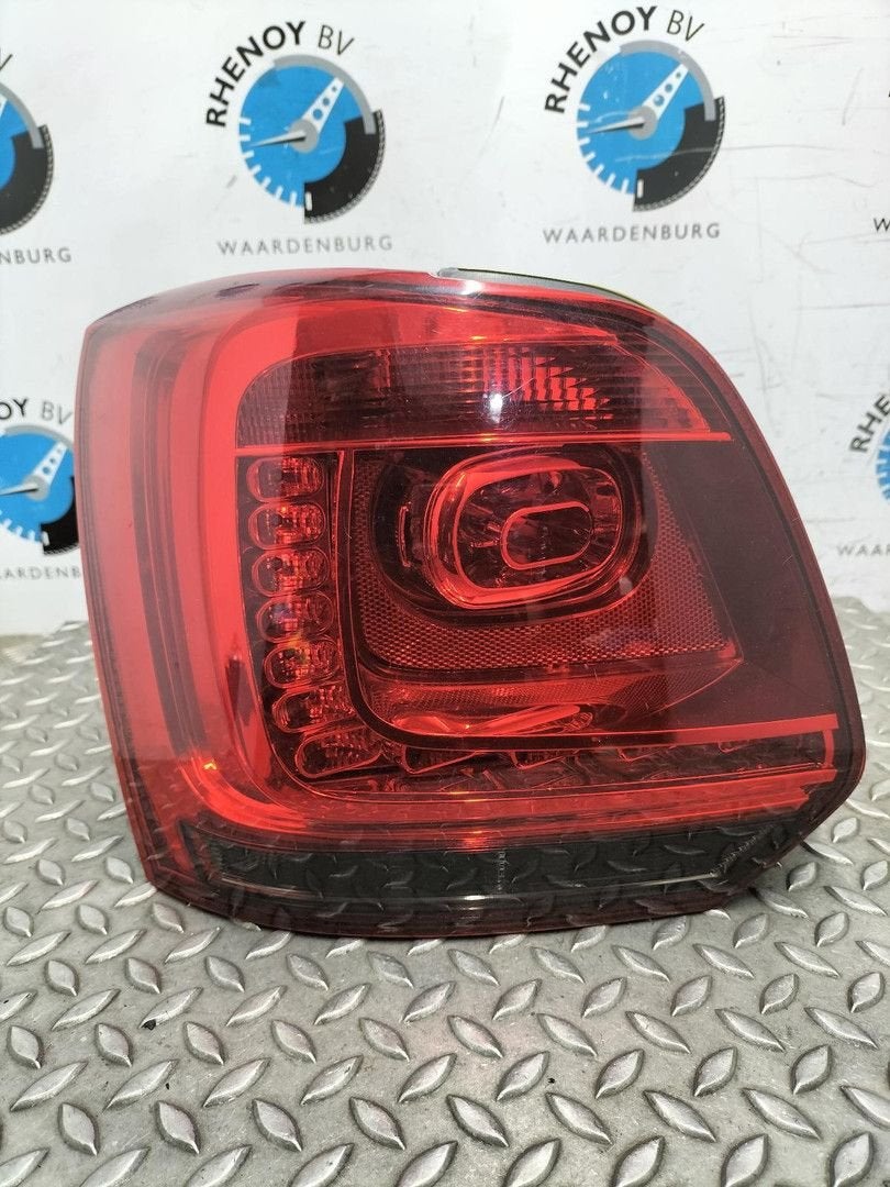 VOLKSWAGEN POLO 6R  ACHTERLICHT L 2012, Auto-onderdelen, Ophalen of Verzenden, Gebruikt, Stiba lid