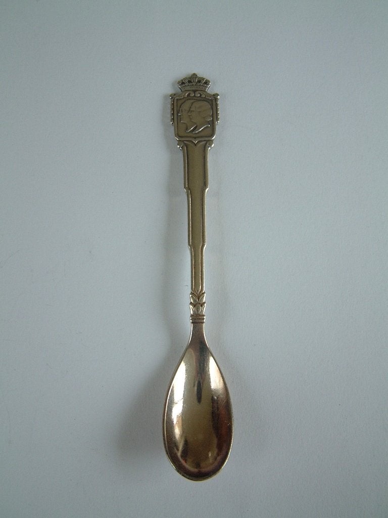 Mooi lepeltje Gero Juliana en Bernhard 7 januari 1937, Ophalen of Verzenden, Gebruikt, Nederland, Speld(je) of Lepel(tje)