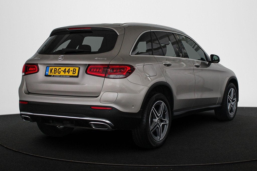 Mercedes-Benz GLC-klasse 300e 4MATIC SOH 100% AMG Panoramada, Automaat, Gebruikt, Euro 6, 4 cilinders