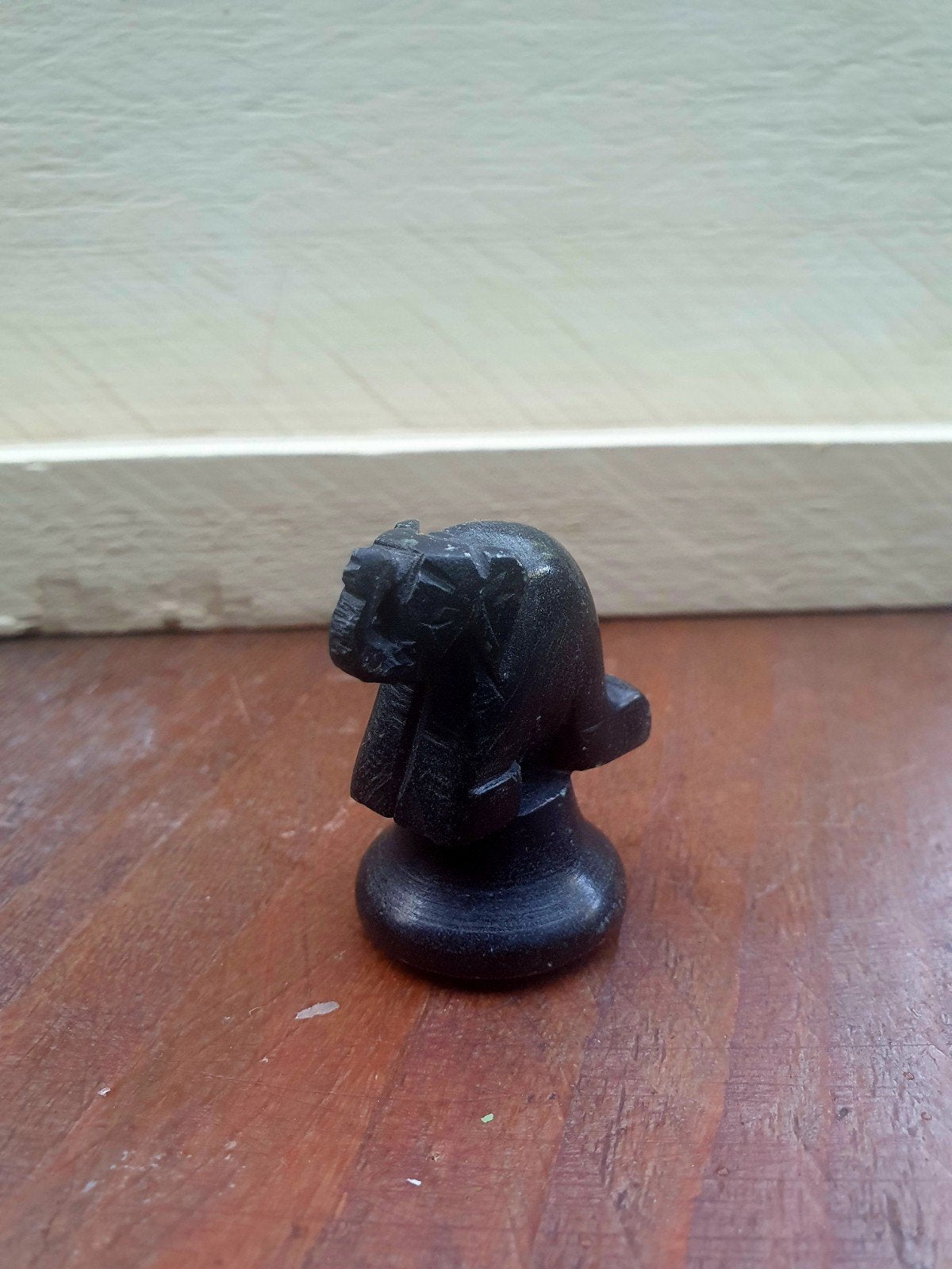 Handgesneden Afrikaans Schaakstuk - Olifant, Ophalen of Verzenden, Zo goed als nieuw