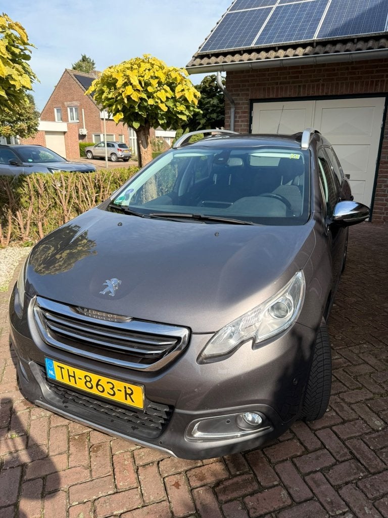 Foto 3 van Peugeot 2008 1.2 VTI 60KW/82PK 2014 Grijs