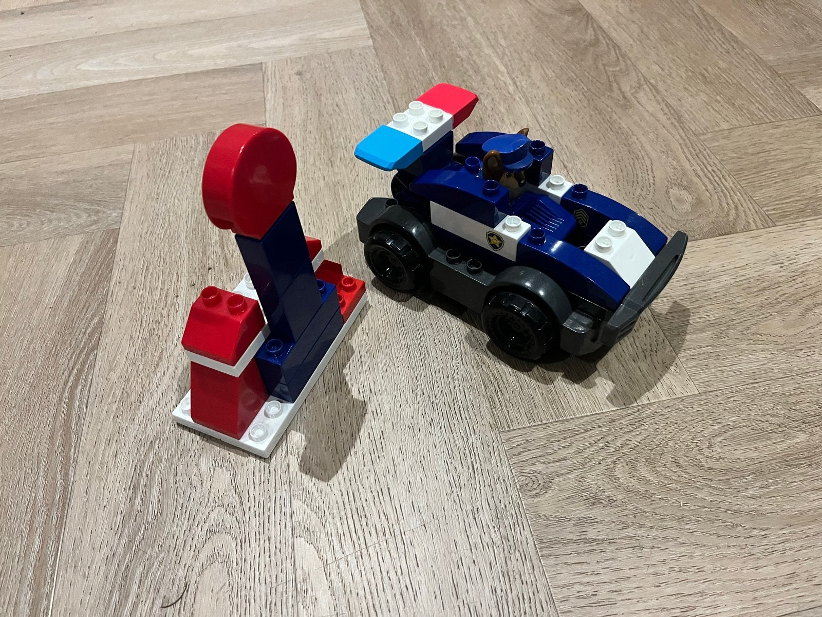 Paw Patrol politieauto en verkeerslicht bouwset, Ophalen of Verzenden, Gebruikt, Overige merken