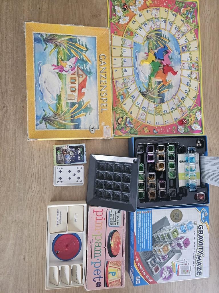 Spelletjes pakket/spel pakket/ganzenbord/spelletjes, Ophalen of Verzenden