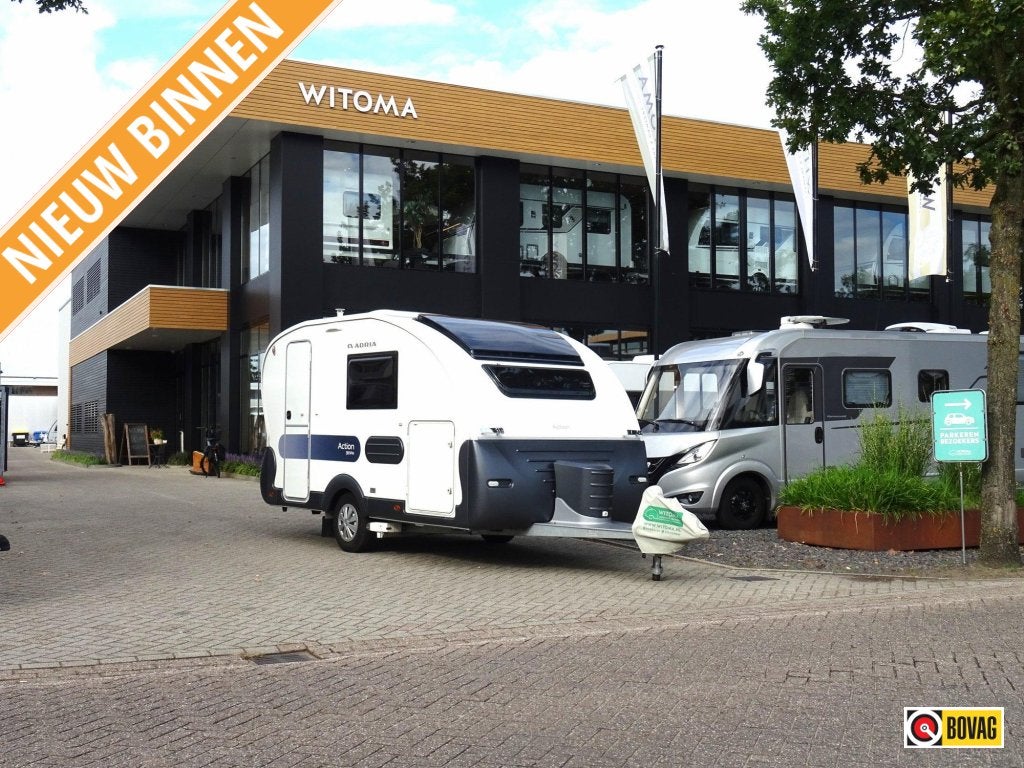 Adria Action 391 PH mover en unico luifel, Caravans en Kamperen, Bedrijf, 750 - 1000 kg, Adria, 4 tot 5 meter