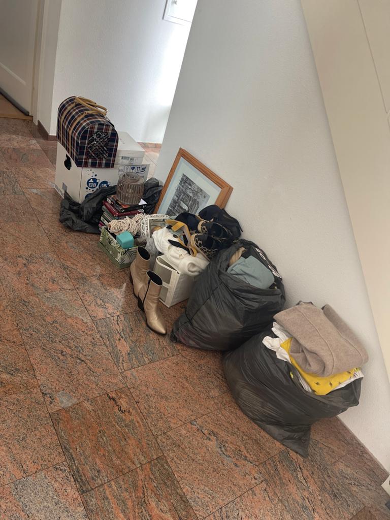 BIJNA GRATIS Diverse huisraad en kleding - Opruiming, Kleding | Dames, Overige Dameskleding, Zo goed als nieuw, Ophalen