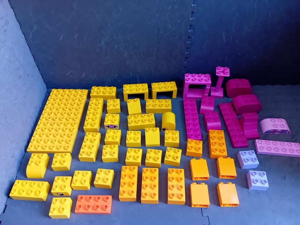 Lego Duplo 50 blokken geel oranje paars roze, Gebruikt, ., Ophalen of Verzenden, Duplo