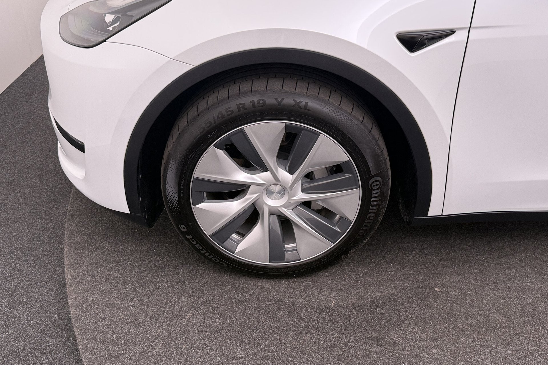 Foto 8 van Tesla Model Y RWD 58 kWh (92%SOH) Full Self-Driving Capabili