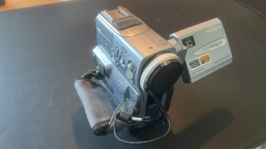 Sony Mini DV videocamera DCR-PC6E, Ophalen, Mini dv, Gebruikt, 8 tot 20x