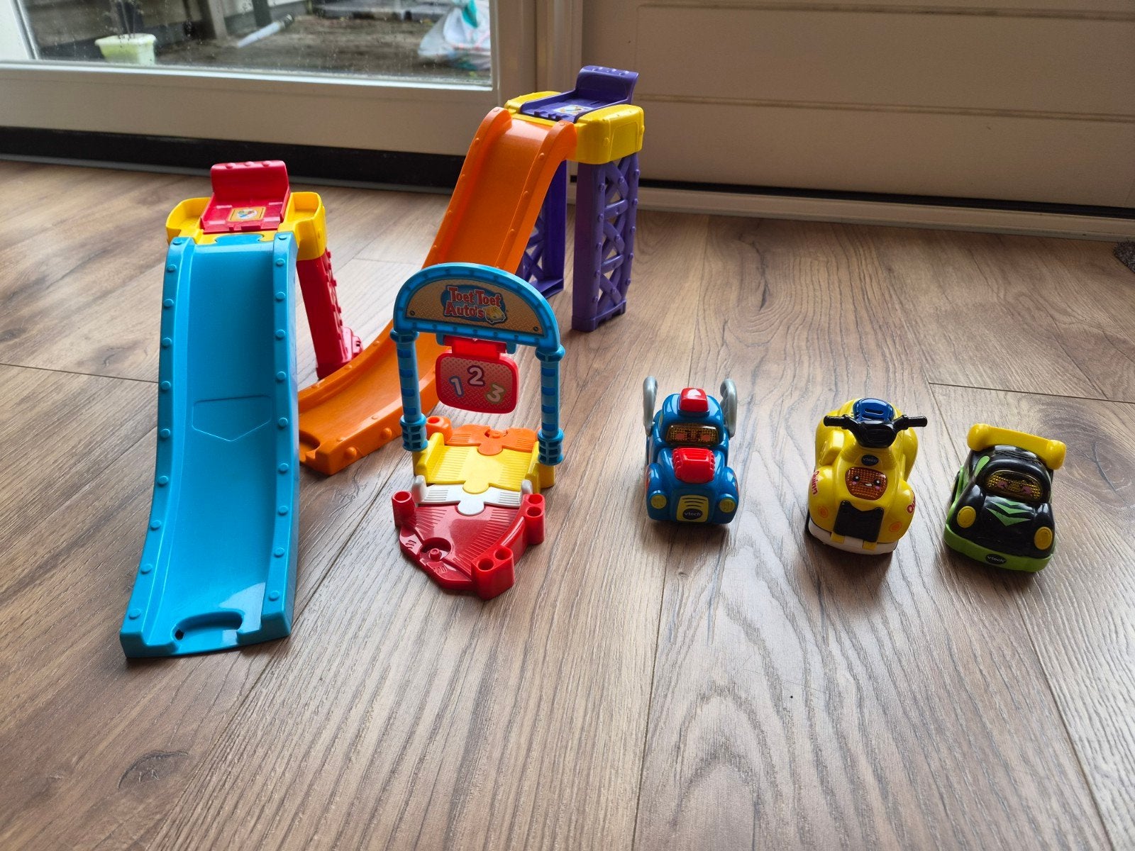 Toet Toet Auto's Baan Onderdelen met 3 Auto's, Ophalen of Verzenden, Gebruikt