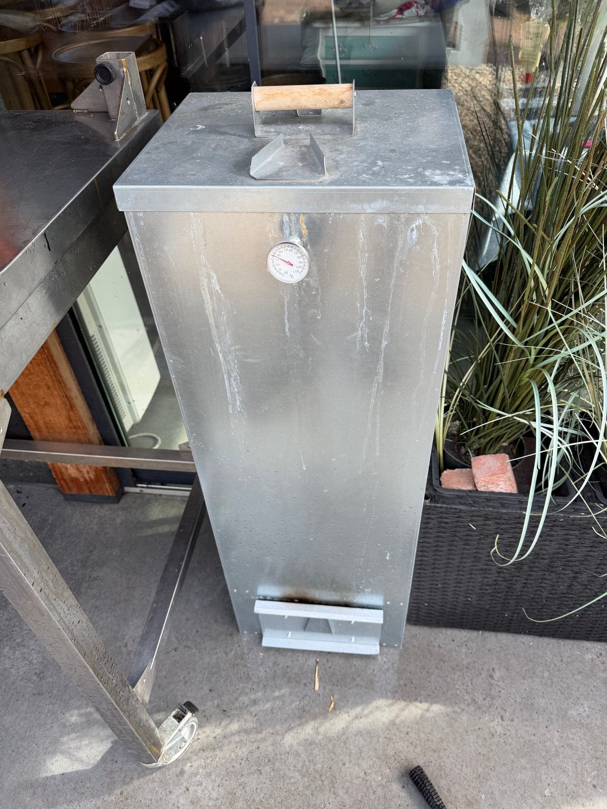 Gegalvaniseerde rookoven / smoker met thermometer, Ophalen of Verzenden, Gebruikt