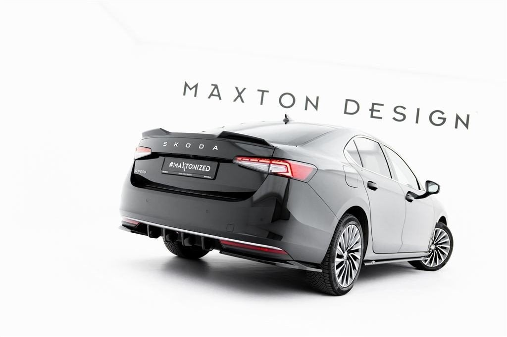 Maxton Design Skoda Superb Mk4 Central Rear Valance Spoiler, Verzenden, Automotive Parts, A.parts@hotmail.nl, Trasmolenlaan 12 3447 GZ Woerden