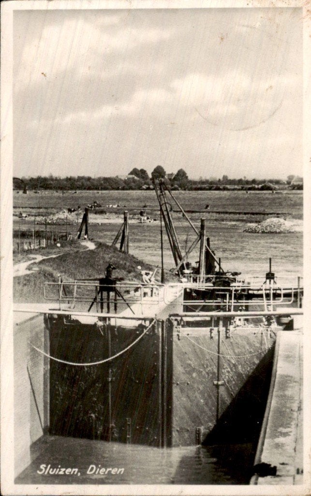 Dieren - Sluizen - Sluisdeur, Ophalen of Verzenden, 1940 tot 1960, Gelopen, Gelderland