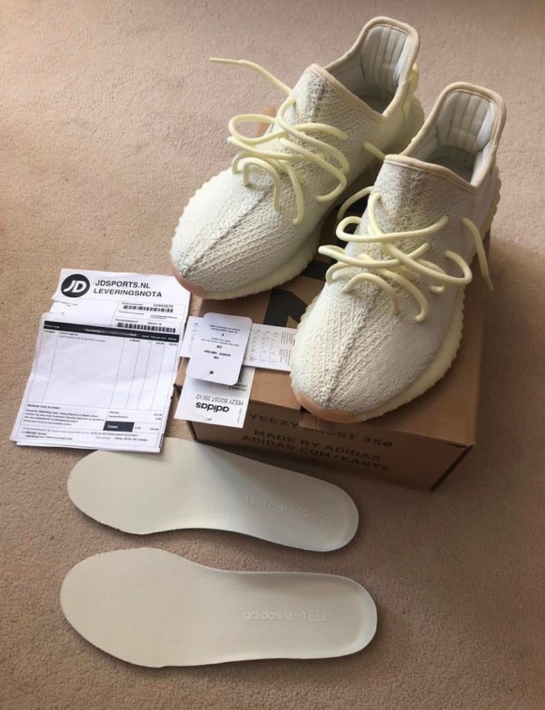 YEEZY BOOST 350 V2 butter (nieuw in doos) met factuur, Kleding | Heren, Schoenen, Overige kleuren, Nieuw, Ophalen of Verzenden