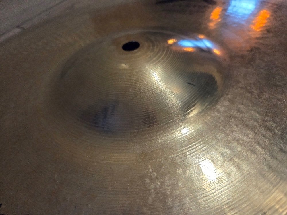 Foto 7 van Zildjian A Custom - medium ride 20 inch in zeer goede staat