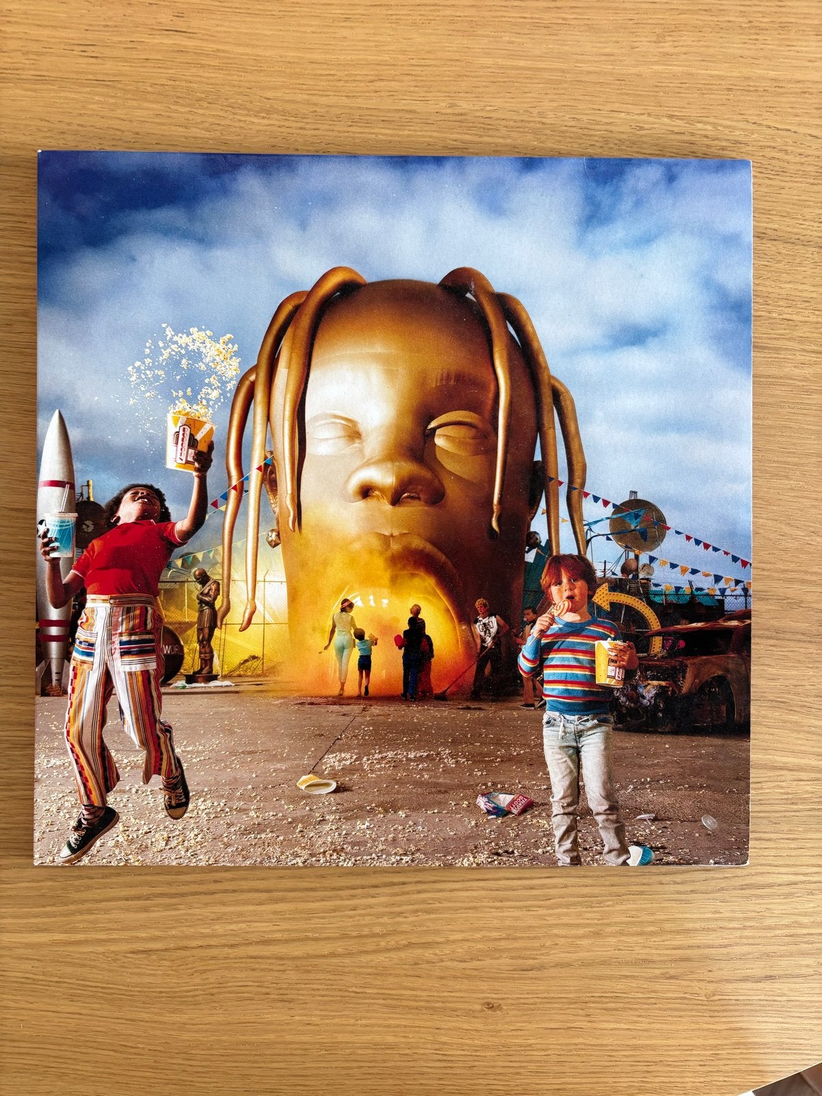 Travis Scott - Astroworld LP - Zo goed als nieuw, LP, Pop, Ophalen of Verzenden, Zo goed als nieuw