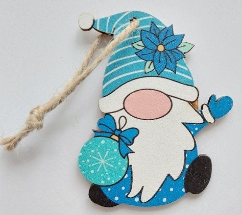 Houten hanger gnoom (kabouter) blauw met Kerstbal 5 x 6,2 cm, Overige merken, ., Nieuw, Ophalen of Verzenden