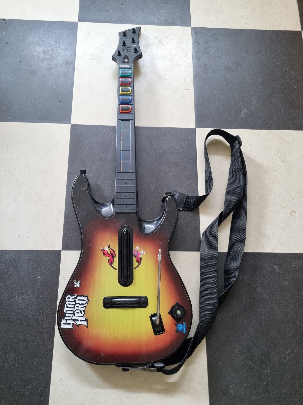 Xbox Guitar Hero Controller Sunburst Getest, Spelcomputers en Games, Spelcomputers | Xbox | Accessoires, Ophalen of Verzenden