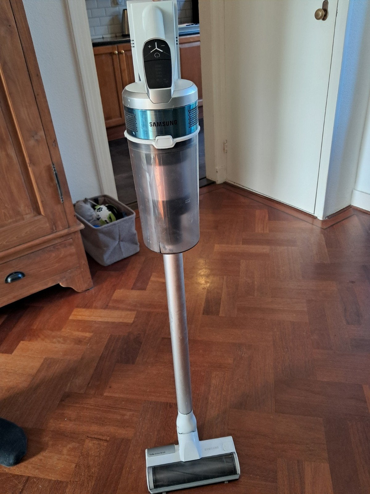 Samsung Jet 70 Complete Steelstofzuiger, Ophalen, Draadloos, Gebruikt, Minder dan 1200 watt