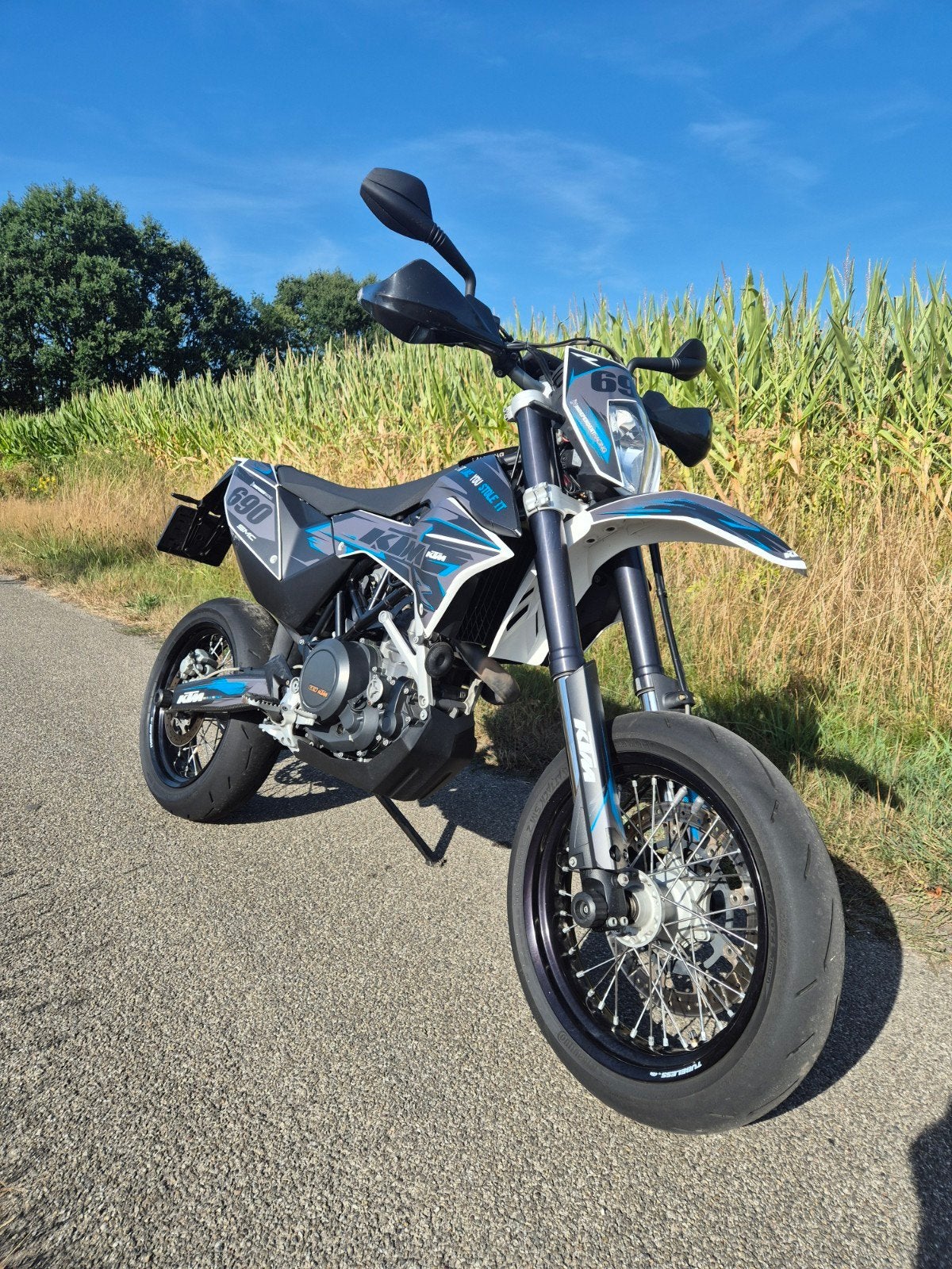 KTM 690 smc 2010, Particulier, 1 cilinder, SuperMoto