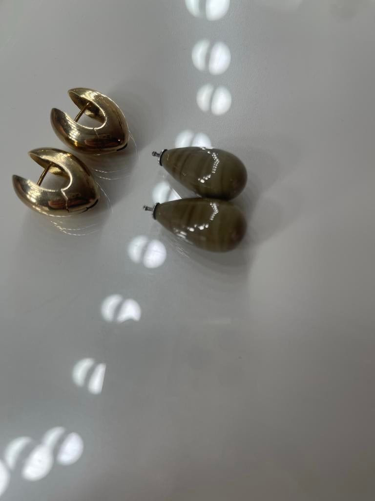 heide heinzendorff, Ophalen of Verzenden, Zo goed als nieuw, Goud, Knopjes of Stekers