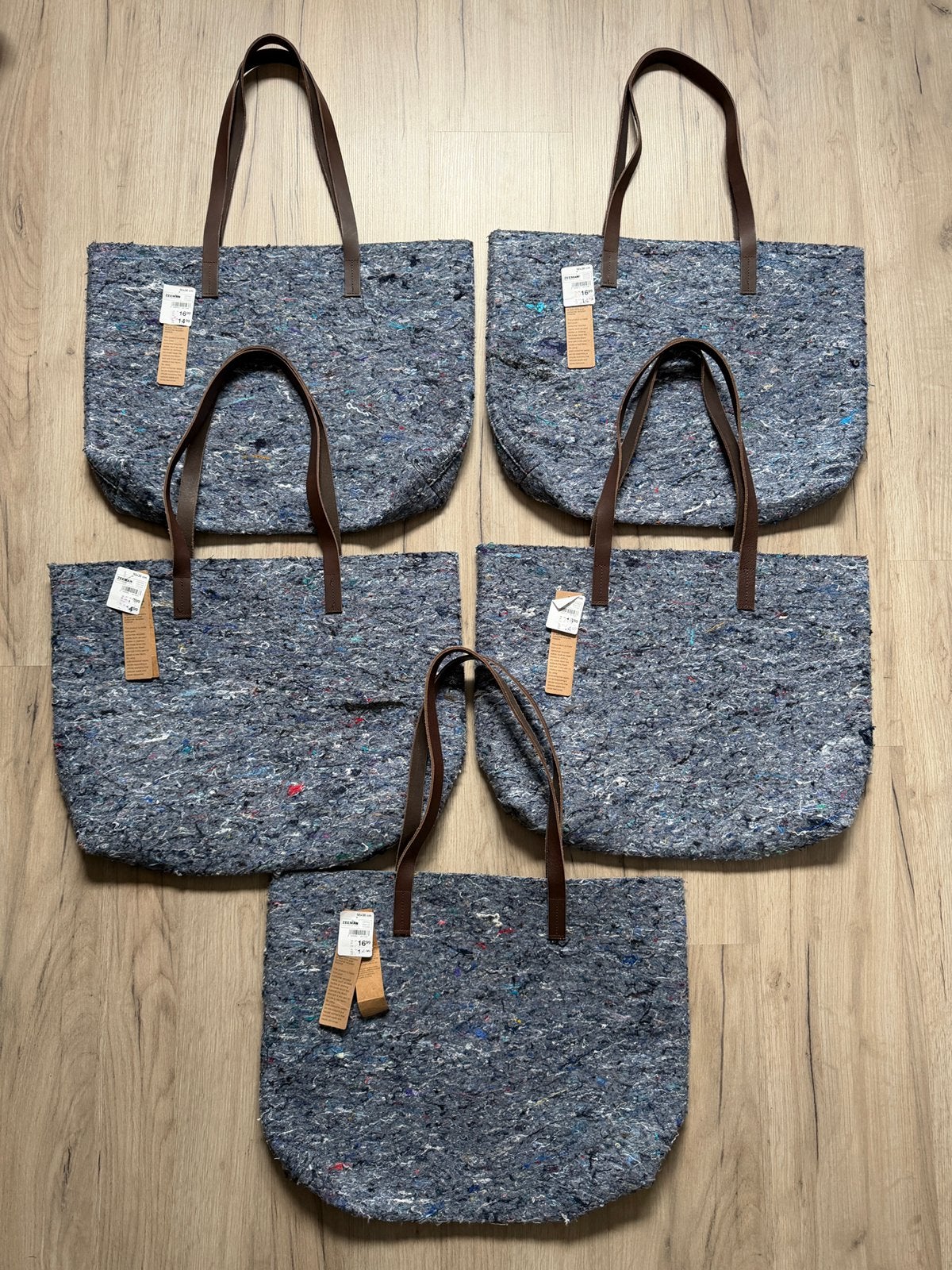 5 shoppers / schoudertassen gerecycled materiaal 50x38 cm, Ophalen of Verzenden, Nieuw, Blauw, Shopper