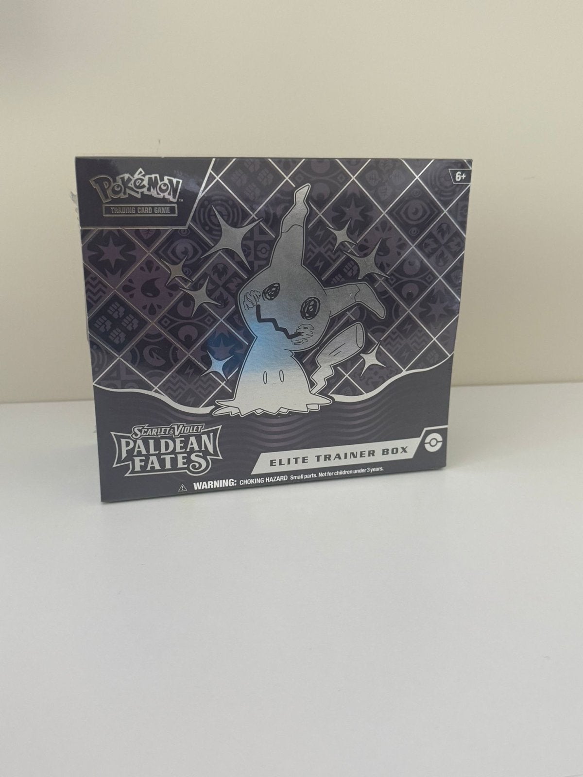 Pokémon TCG: Scarlet & Violet Paldean Fates Elite Trainer Bo, Ophalen, Nieuw, Overige typen, Foil